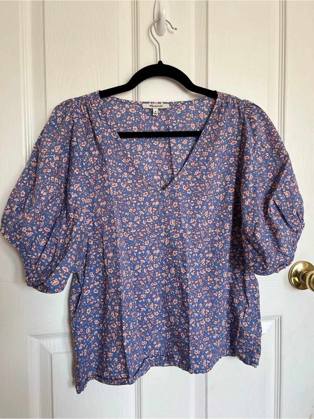 Madewell Womens Blue And Red Blouse Puff Sleeve, V-neck, Size Medium